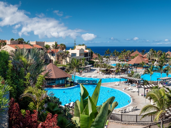 10 Incredible Water Accommodations to Dive Into This Summer Teneguia Daypass