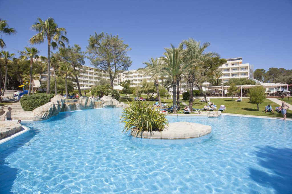 10 Incredible Water Accommodations to Dive Into This Summer Water Accommodations Menorca Cala Turquoise Water Suites Spa 1024x682