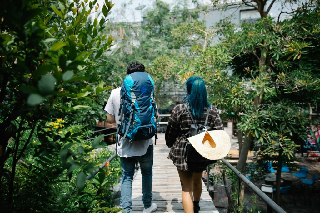 Green Travel Tips: Practical Ways to Travel More Sustainably Without Sacrificing Comfort